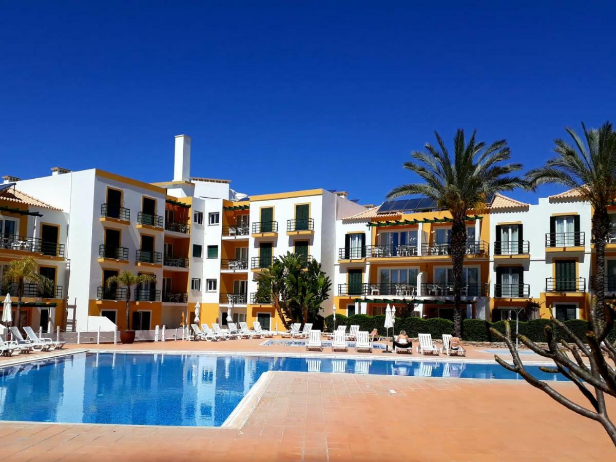 Aparte Wohnung Mit Sudterrasse Am Park Tavira Exteriör bild
