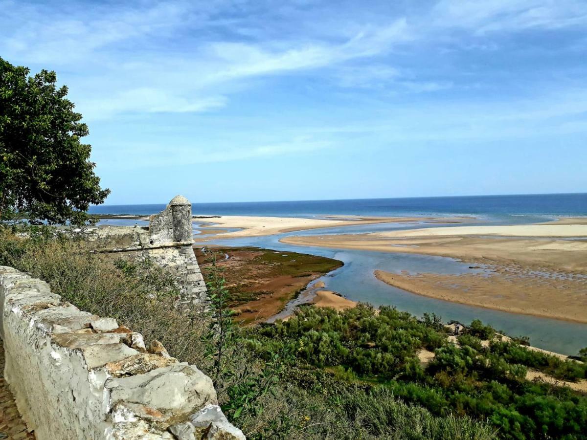 Aparte Wohnung Mit Sudterrasse Am Park Tavira Exteriör bild